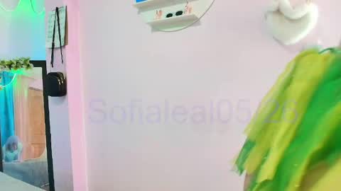 misofialeal online show from May 5, 6:55 pm