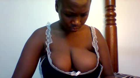 miss440 online show from November 2, 8:45 pm