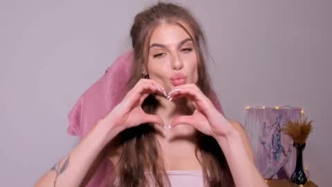 Katrin online show from November 10, 1:17 pm