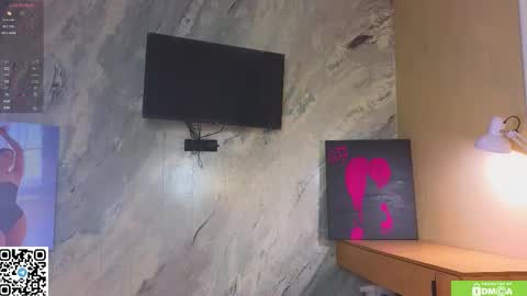 Sandy online show from February 9, 12:35 am