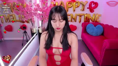 Melanie online show from February 19, 12:33 pm