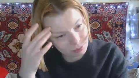 Elis online show from April 17, 11:01 am