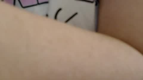 Elis online show from September 9, 1:33 pm