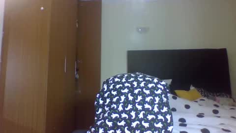Snapshot of miss_kiarrafit chatting on September 19, 6:29 pm Miss Kiarrafit online show from September 19, 6:29 pm