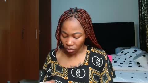Snapshot of miss_kiarrafit chatting on January 29, 9:39 pm Miss Kiarrafit online show from January 29, 9:39 pm