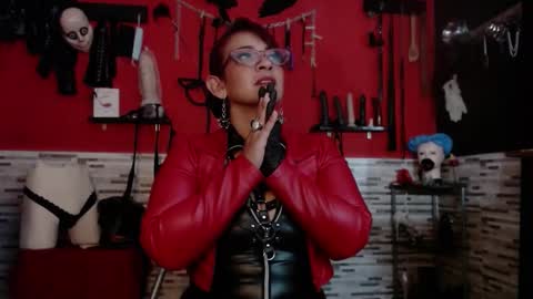 Mistress Miranda online show from October 23, 1:11 am