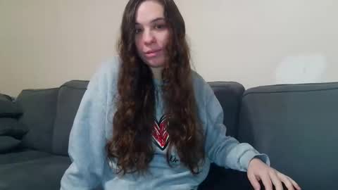 Bella online show from March 19, 2:54 pm