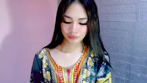 Snapshot of miss_sweety_17 chatting on January 12, 2:45 am Jean Marie online show from January 12, 2:45 am
