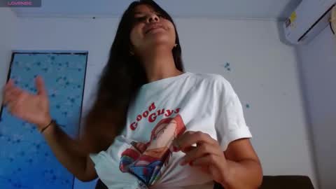 hanna    online show from March 18, 4:39 am