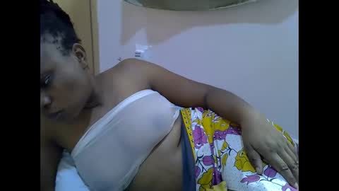 miss_velour online show from March 27, 8:26 am