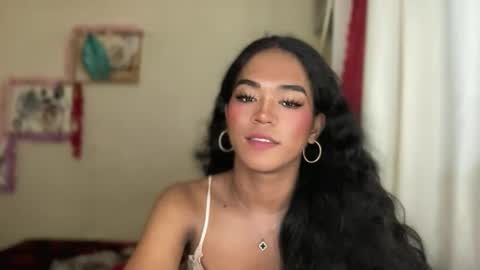 miss_veron_xoxo online show from December 17, 8:51 am