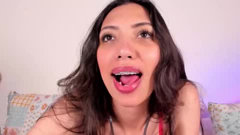 Miss Veronica online show from September 10, 1:44 pm