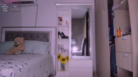 Ameliahs online show from March 10, 12:51 am