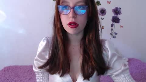 misscelestial online show from February 4, 9:07 pm