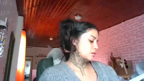 melodie  online show from November 14, 7:47 pm