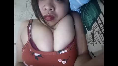 Missi online show from January 11, 2:33 pm