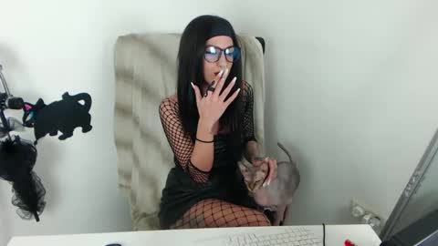 Snapshot of missjenny7 chatting on December 4, 7:01 pm MissJenny7 online show from December 4, 7:01 pm