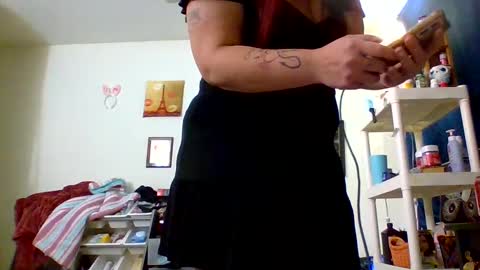 Snapshot of missjuicy1luv chatting on October 2, 5:34 am Missjuicy1luv online show from October 2, 5:34 am