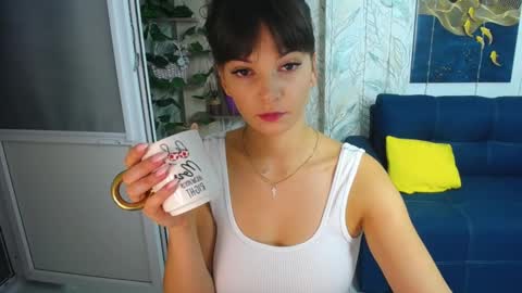 MissLaura online show from September 25, 7:40 am