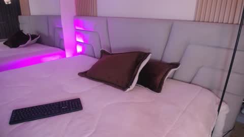 Miss Loise online show from January 12, 3:23 am