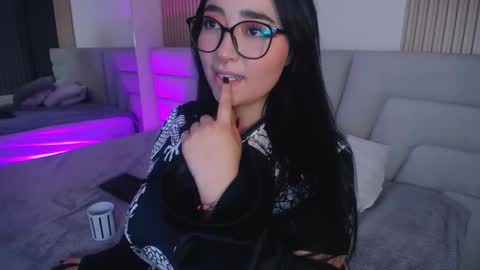 Miss Loise online show from November 14, 3:06 am