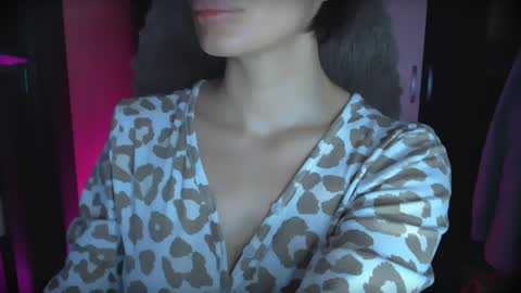 Misslovexq online show from May 6, 1:15 pm