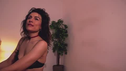 Snapshot of misslullu chatting on September 19, 4:44 am Lullu online show from September 19, 4:44 am