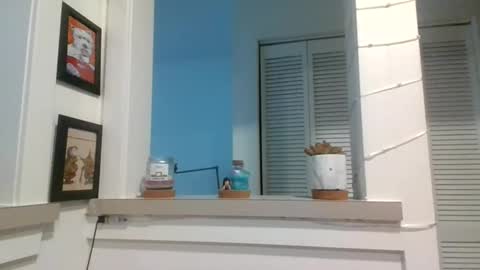 MissMona online show from April 15, 11:05 pm