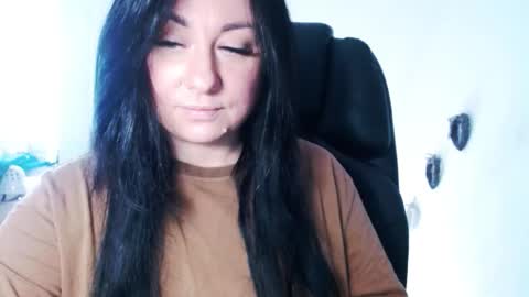 Missqueen1416 online show from November 4, 9:25 am