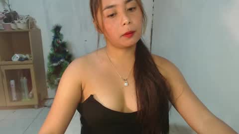 missRHEA online show from January 2, 2:13 pm