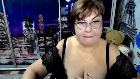 Rita online show from November 5, 6:57 pm