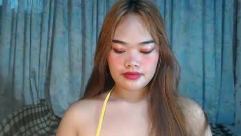 amber online show from June 18, 1:07 am