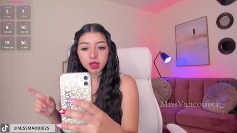 Snapshot of missvancouver_ chatting on February 26, 11:37 pm Mafe Jimenez online show from February 26, 11:37 pm