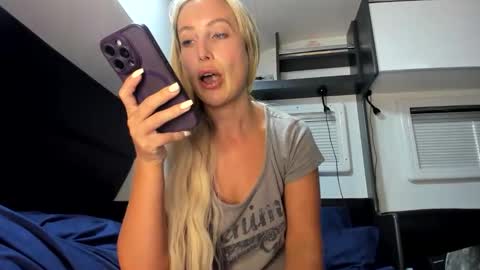 Missy matrix online show from March 10, 1:31 am