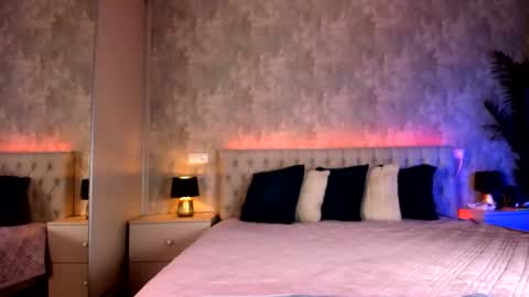 Raisa online show from October 22, 12:32 pm