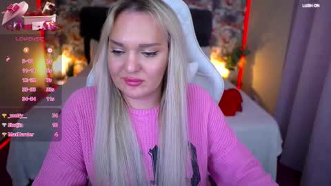 Snapshot of missyymartinezz chatting on October 14, 12:08 pm Amely online show from October 14, 12:08 pm