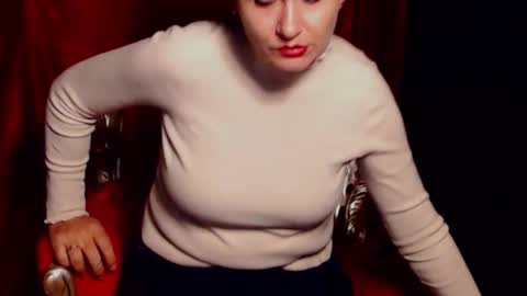 Mistress Fabiola   online show from October 2, 7:08 pm