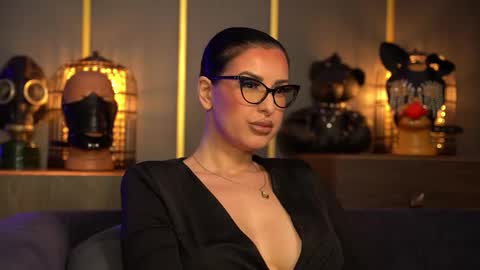 Mistress Kelly online show from February 28, 12:21 am