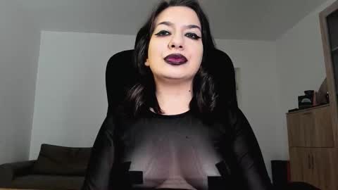 YourGoddessM online show from March 4, 3:40 pm