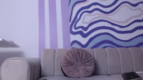 Your Supreme Goddess online show from February 19, 7:57 pm