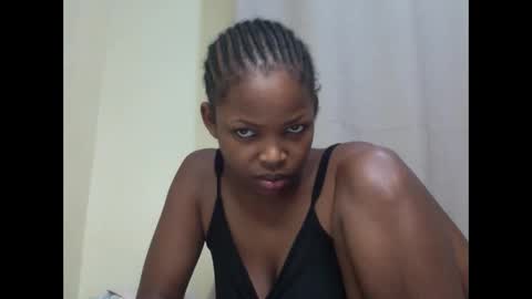 misty_shee online show from January 19, 9:27 am