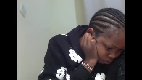 misty_shee online show from December 19, 6:33 pm