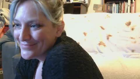 Misty Mountains online show from March 15, 4:47 am