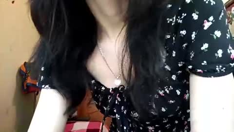 Mia online show from July 19, 6:26 am