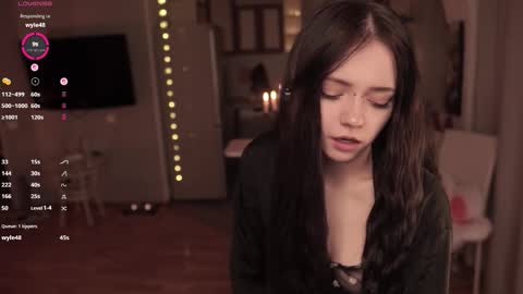 Yuka online show from November 20, 6:42 pm