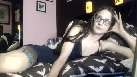 Mizz Bonez online show from January 18, 2:19 am