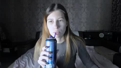 Lili online show from November 13, 11:31 am