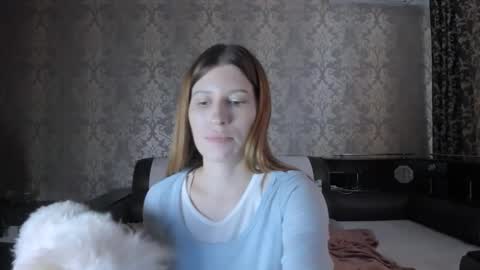 Lili online show from September 11, 1:55 pm