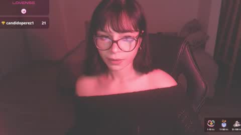 Snapshot of modjo_ chatting on December 19, 3:07 am Modjo online show from December 19, 3:07 am