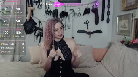 MohawkMischief online show from October 2, 12:37 am